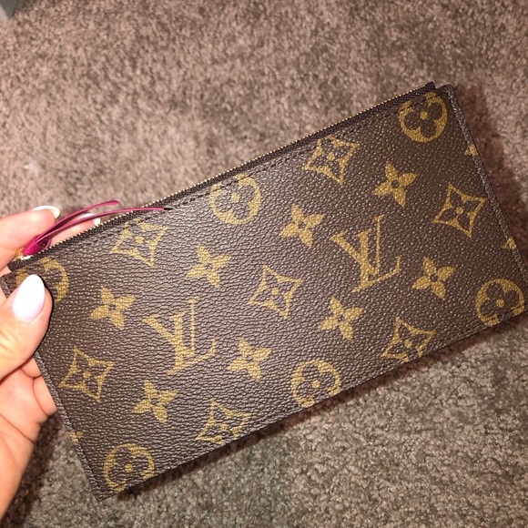 Louis Vuitton Félicie Pochette - Picture 10 of 12